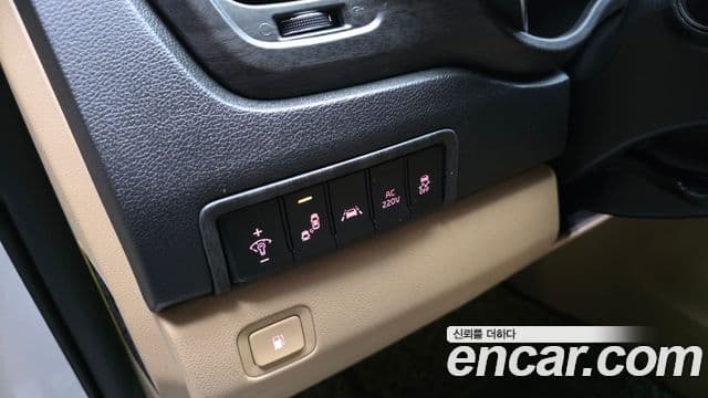 Kia The / новый New Carnival Noblesse Special, 2019 16