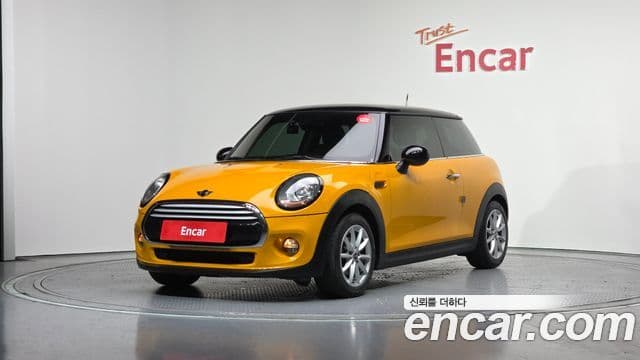 Mini Cooper D 3세대, 2015 1