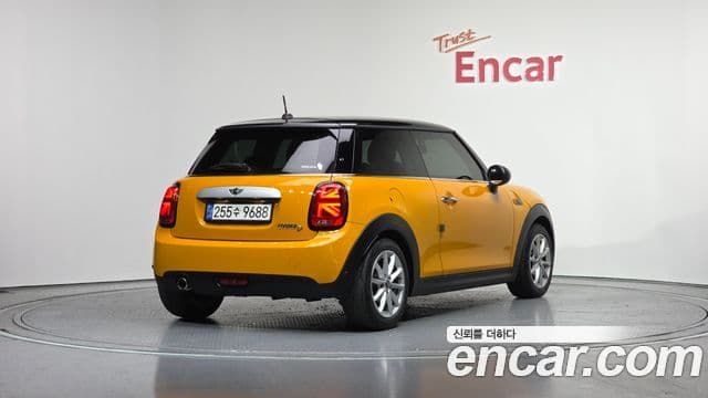 Mini Cooper D 3세대, 2015 2