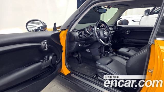 Mini Cooper D 3세대, 2015 10