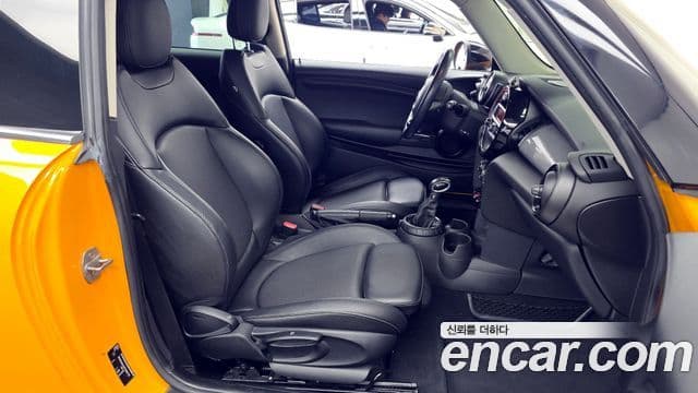 Mini Cooper D 3세대, 2015 11