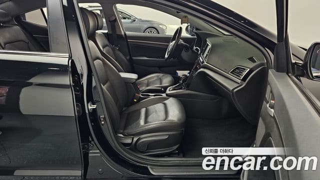 Hyundai Avante AD Premium, 2017 11