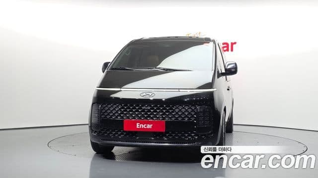 Hyundai Staria Inspiration, 2023 2