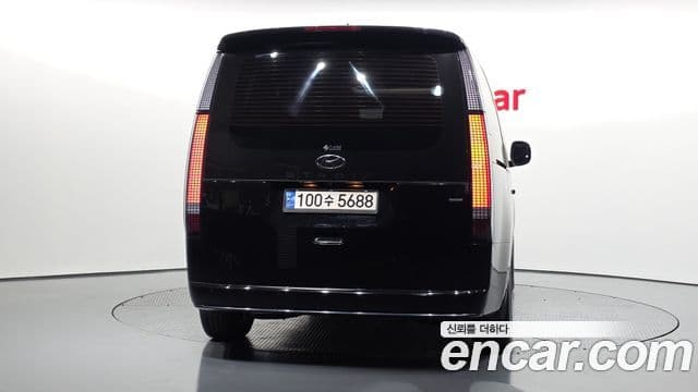 Hyundai Staria Inspiration, 2023 3