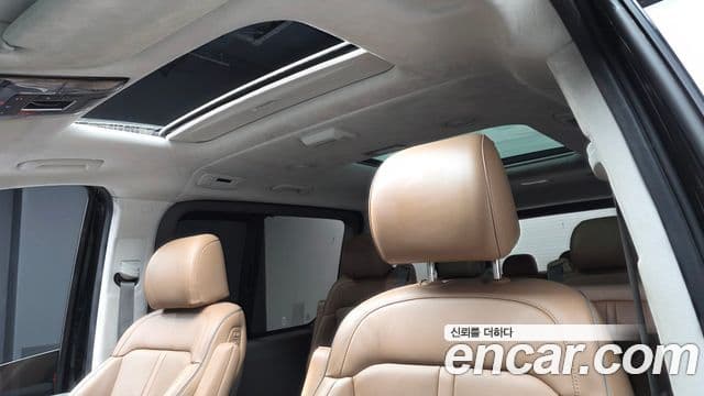 Hyundai Staria Inspiration, 2023 17