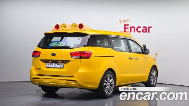 Kia All New Carnival 9인승 Children Escort Vehicle, 2016 2