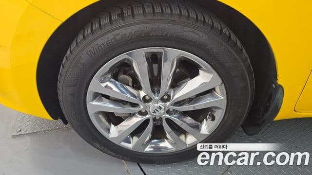 Kia All New Carnival 9인승 Children Escort Vehicle, 2016 все фото