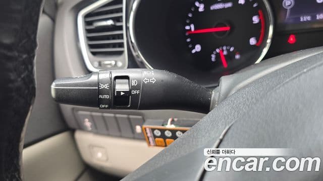 Kia All New Carnival 9인승 Children Escort Vehicle, 2016 16