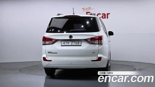 KG모빌리티(SsangYong) Korando 투리스모 4WD 9인승 Adventure 60th Edition, 2015 4