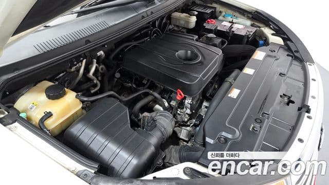 KG모빌리티(SsangYong) Korando 투리스모 4WD 9인승 Adventure 60th Edition, 2015 6