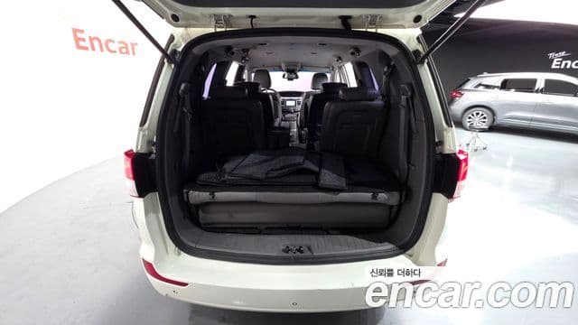KG모빌리티(SsangYong) Korando 투리스모 4WD 9인승 Adventure 60th Edition, 2015 20