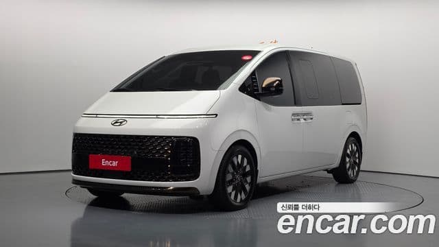 Hyundai Staria Prestige, 2022 1