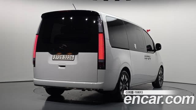 Hyundai Staria Prestige, 2022 2