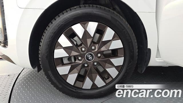 Hyundai Staria Prestige, 2022 все фото