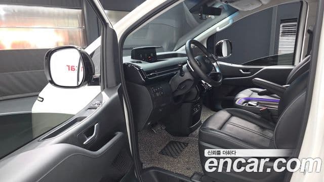 Hyundai Staria Prestige, 2022 10