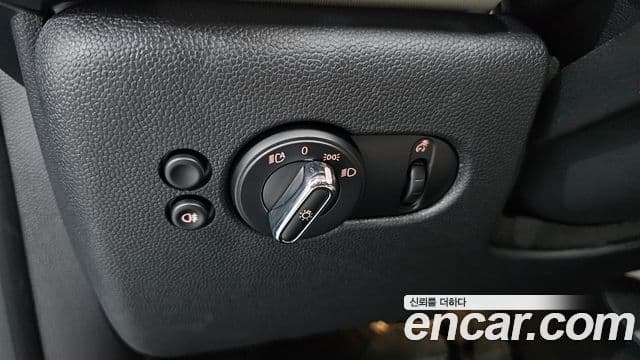 Mini Cooper S 3세대, 2024 12