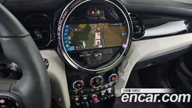 Mini Cooper S 3세대, 2024 17