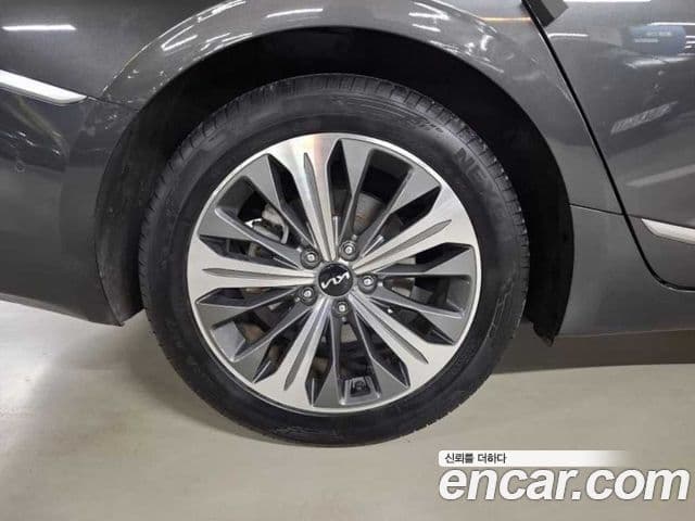 Kia K8 гибрид Noblesse, 2023 20