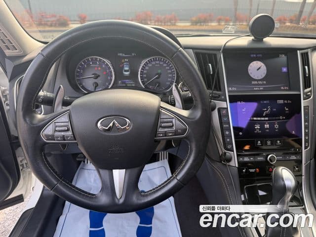 Infiniti Q50 3.5 гибрид Essence, 2016 10