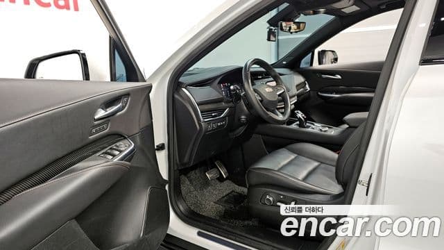 Cadillac XT4 2.0 Sport AWD, 2023 12