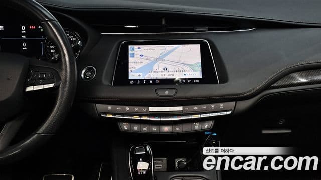 Cadillac XT4 2.0 Sport AWD, 2023 16