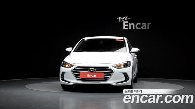 Hyundai Avante AD 1.6 GDI Value Plus, 2017 3