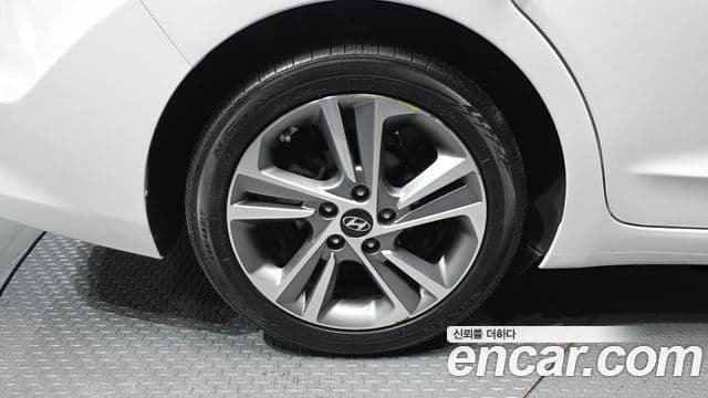 Hyundai Avante AD 1.6 GDI Value Plus, 2017 все фото