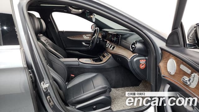 Mercedes-Benz E-класс W213 Exclusive, 2021 11