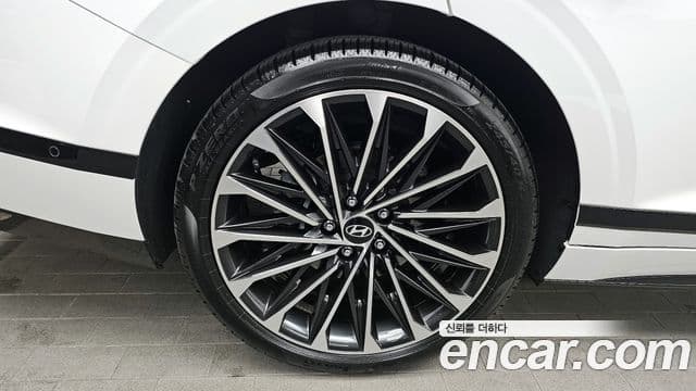 Hyundai Grandeur (GN7) Calligraphy, 2025 все фото