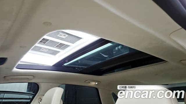 Hyundai Grandeur (GN7) Calligraphy, 2025 18