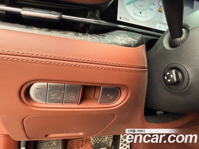 Genesis G90 (RS4) бензин 3.5 турбо AWD, 2023 15