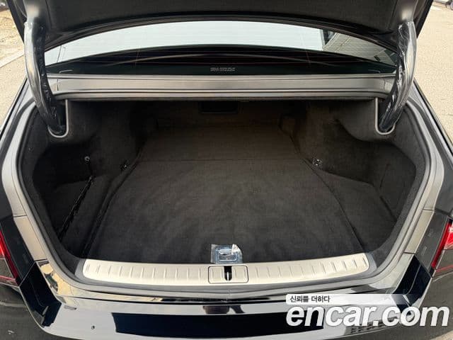 Genesis G90 (RS4) бензин 3.5 турбо AWD, 2023 19