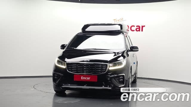 Kia The / новый New Carnival Noblesse Special, 2019 3