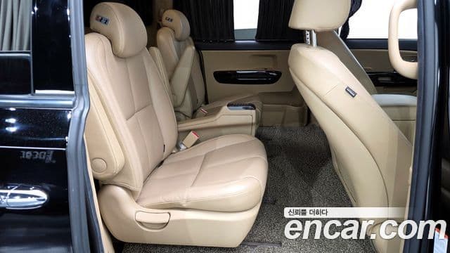 Kia The / новый New Carnival Noblesse Special, 2019 12