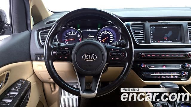 Kia The / новый New Carnival Noblesse Special, 2019 14