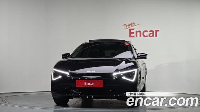 Kia The / новый New EV6 Earth, 2025 3