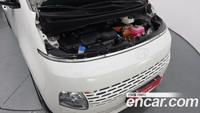 Hyundai Staria Modern, 2025 6