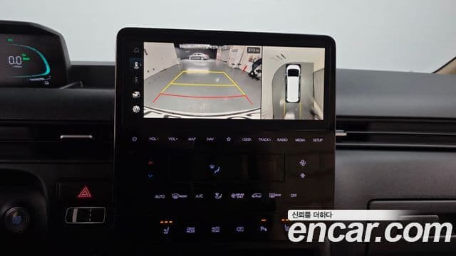 Hyundai Staria Modern, 2025 14