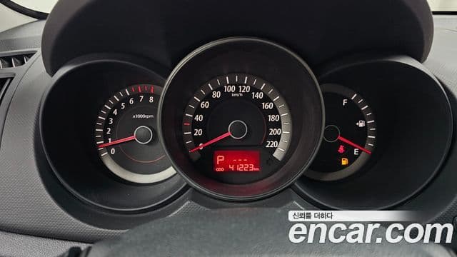 Kia Forte 1.6 CVVT Si, 2009 8