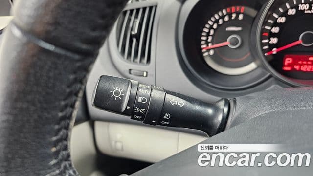 Kia Forte 1.6 CVVT Si, 2009 15