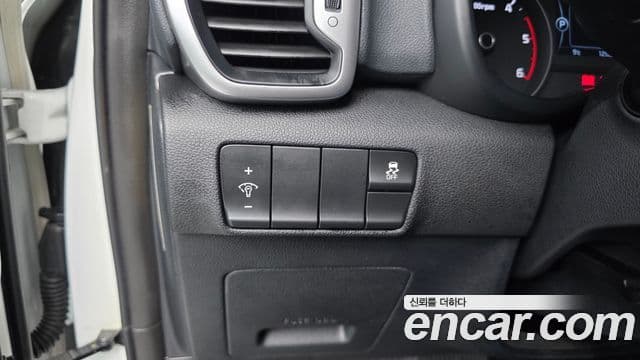 Kia Sportage 4세대 дизель 2.0 2WD Style Edition, 2018 13