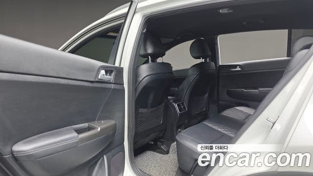 Kia Sportage 4세대 дизель 2.0 2WD Style Edition, 2018 18