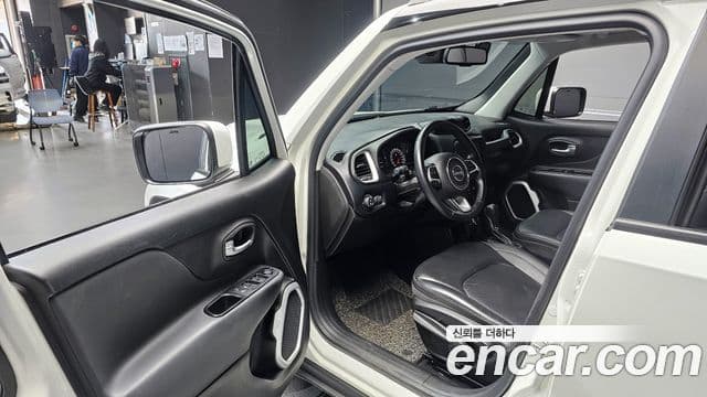 Jeep Renegade 2.4 Longitude high, 2018 10