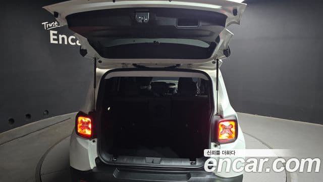 Jeep Renegade 2.4 Longitude high, 2018 20