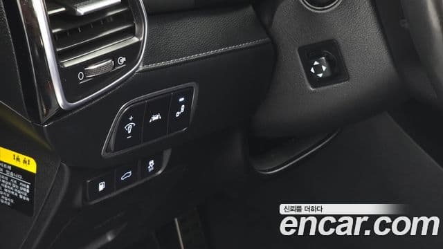 Hyundai Grandeur IG 3.0 LPi Exclusive (арендный автомобиль), 2018 16