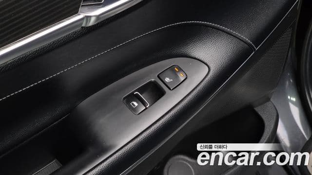 Hyundai Grandeur IG 3.0 LPi Exclusive (арендный автомобиль), 2018 18