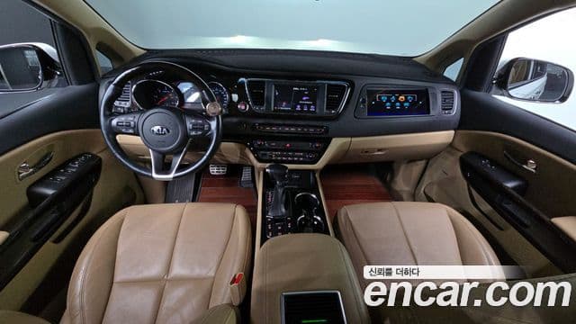 Kia The / новый New Carnival VIP, 2019 7