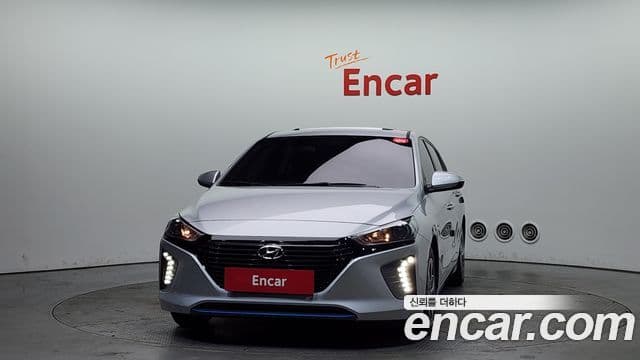 Hyundai Ioniq гибрид, 2016 3