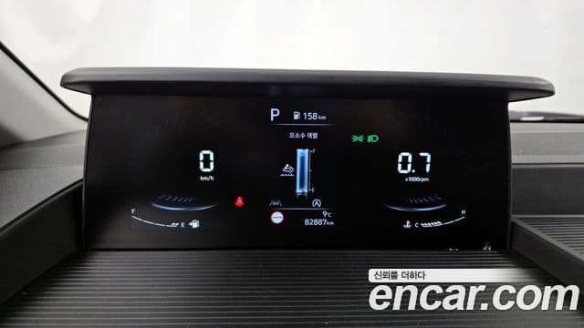 Hyundai Staria Modern, 2023 8