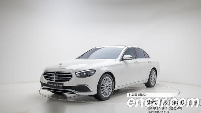 Mercedes-Benz E-класс W213 Exclusive, 2022 1